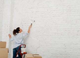 ทาสีบ้านใหม่ ต้องลอกสีเดิมไหม ? ทาสีบ้าน ลอกสีเดิมไหม