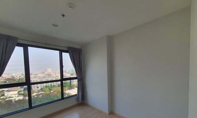 ทาสีคอนโด the base condo ทายังไงให้ว้าว 2 วันเสร็จ ทาสี+ลอกวอล ทาสีคอนโด the base condo 3