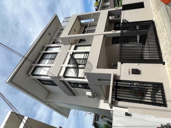 ทาสีบ้านเดี่ยว 3 ชั้น 2