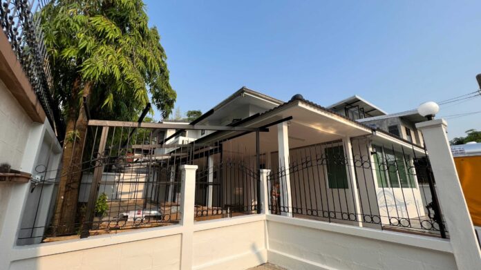 ทาสีบ้านเดี่ยว ย่านบางแวก 2